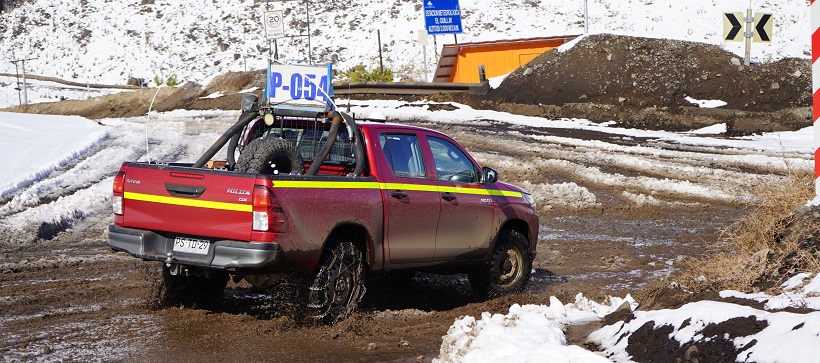 La experiencia muestra que el cumplimiento estricto de los protocolos puede marcar la diferencia. Por eso, el equipo de Operación Invierno ha reforzado la necesidad de implementar cada acción preventiva en terreno, desde la correcta preparación personal hasta la coordinación activa frente a cualquier alerta meteorológica.