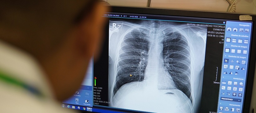 Salud ocupacional en terreno en MLP: operativo móvil facilita exámenes a trabajadores de EECC